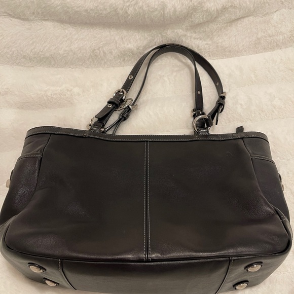 Coach Vintage Leather Tote - Black - Picture 8 of 12